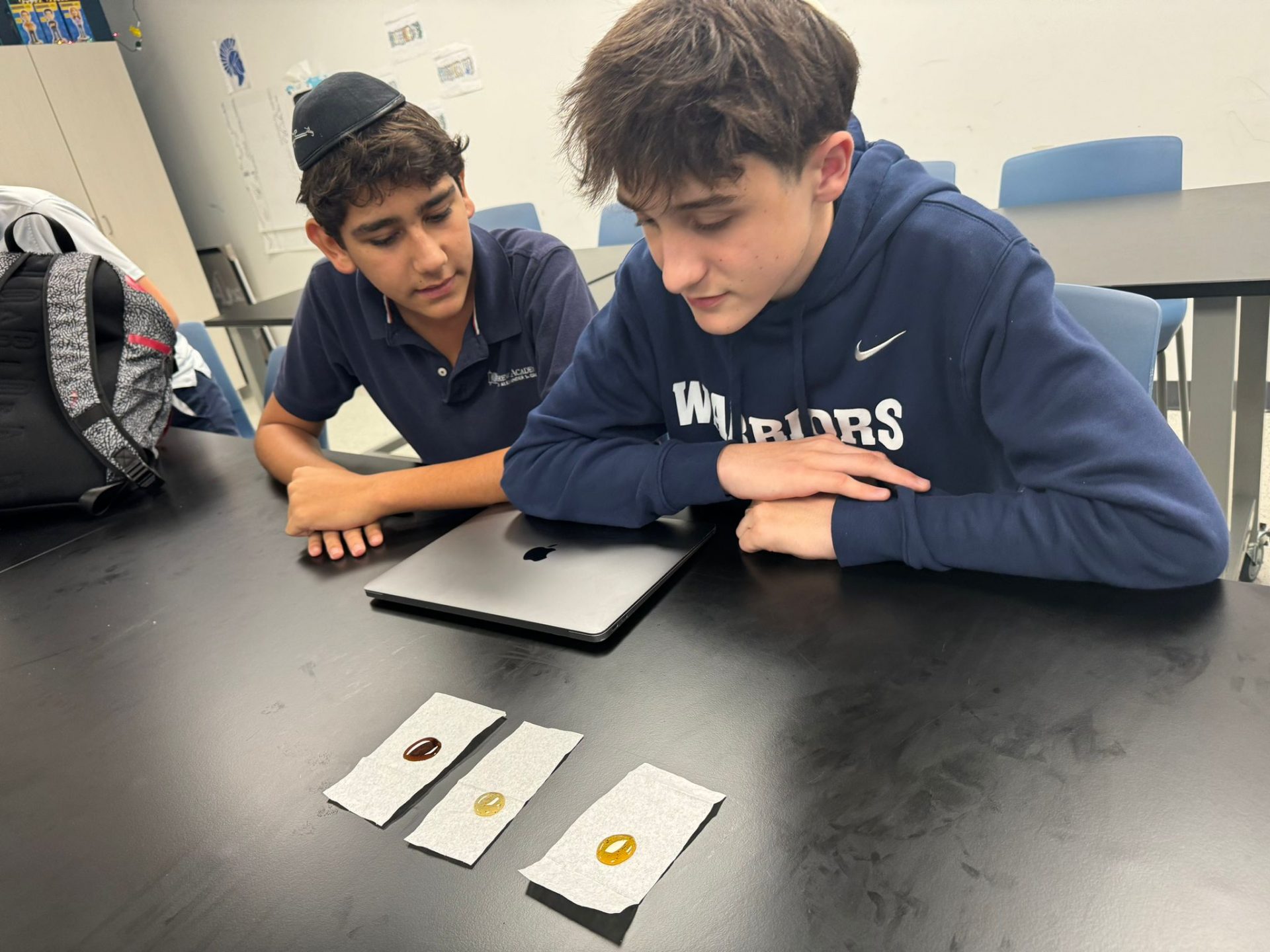 8th Graders Explore the Kosher Question: Can Lab-Grown Honey Be the Future?