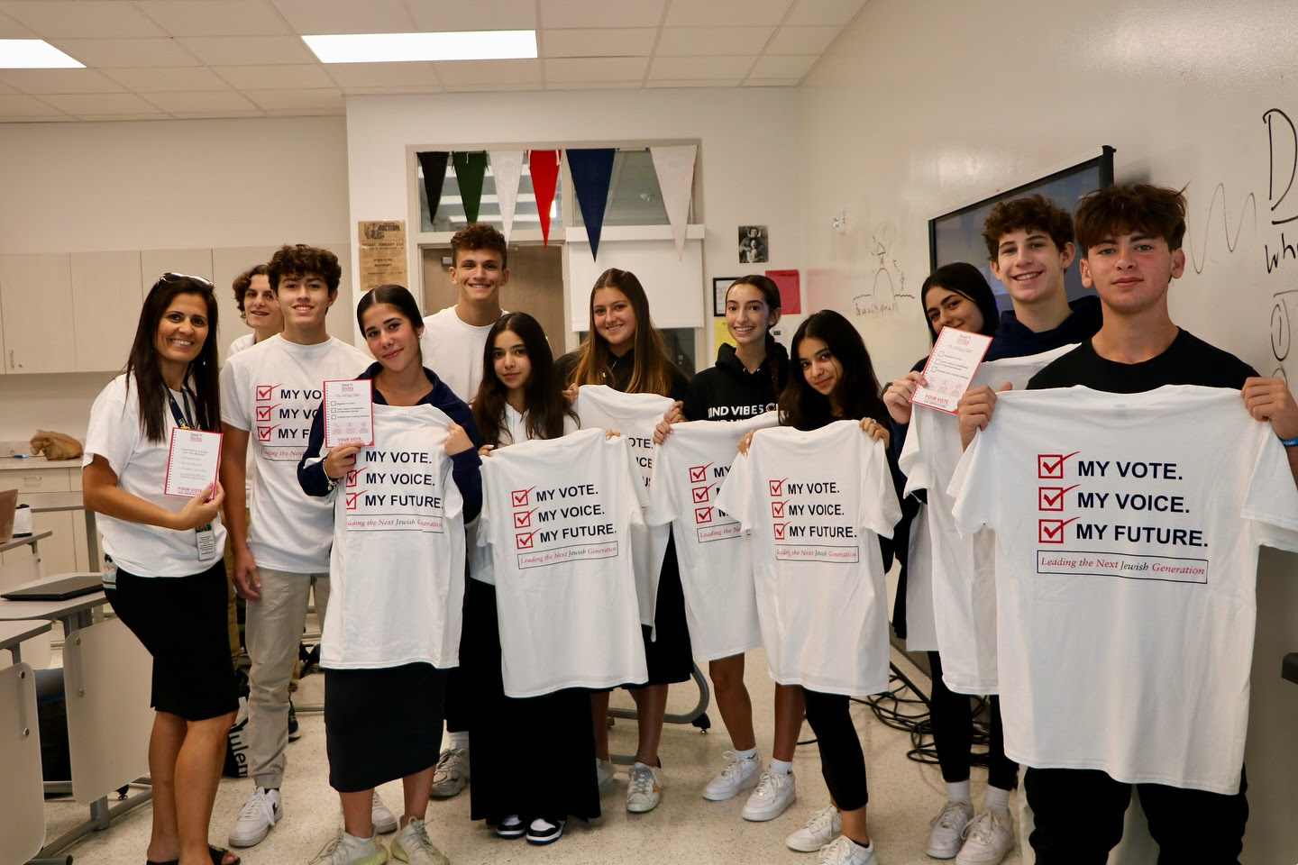 Hebrew Academy Students Participated in Voter Registration as Part of the “Teach FL Unites” Initiative!