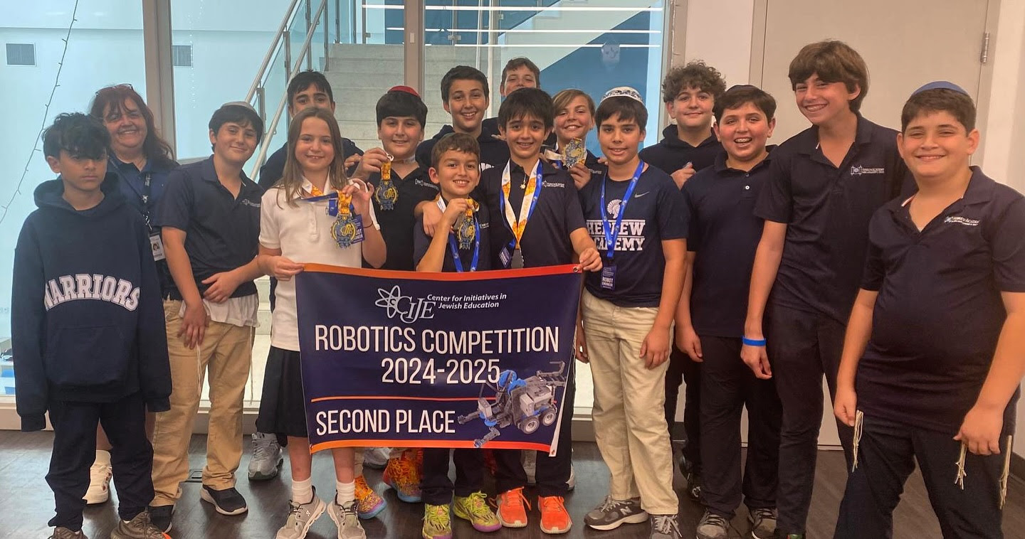 Middle School Robotics Shines